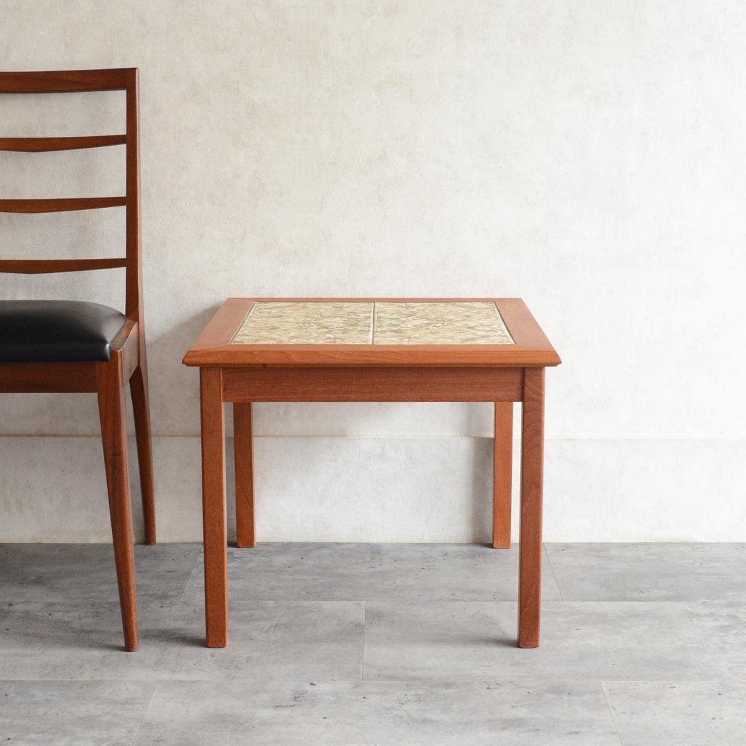 Ran　デンマーク タイルトップ チーク サイドテーブル 北欧家具
