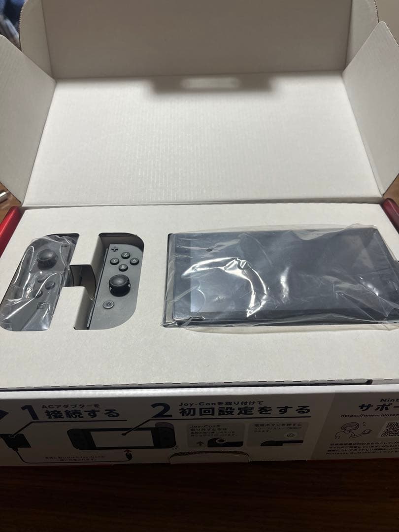 Y*M様 Nintendo Switch 任天堂　スイッチ 本体 グレー　ジャン