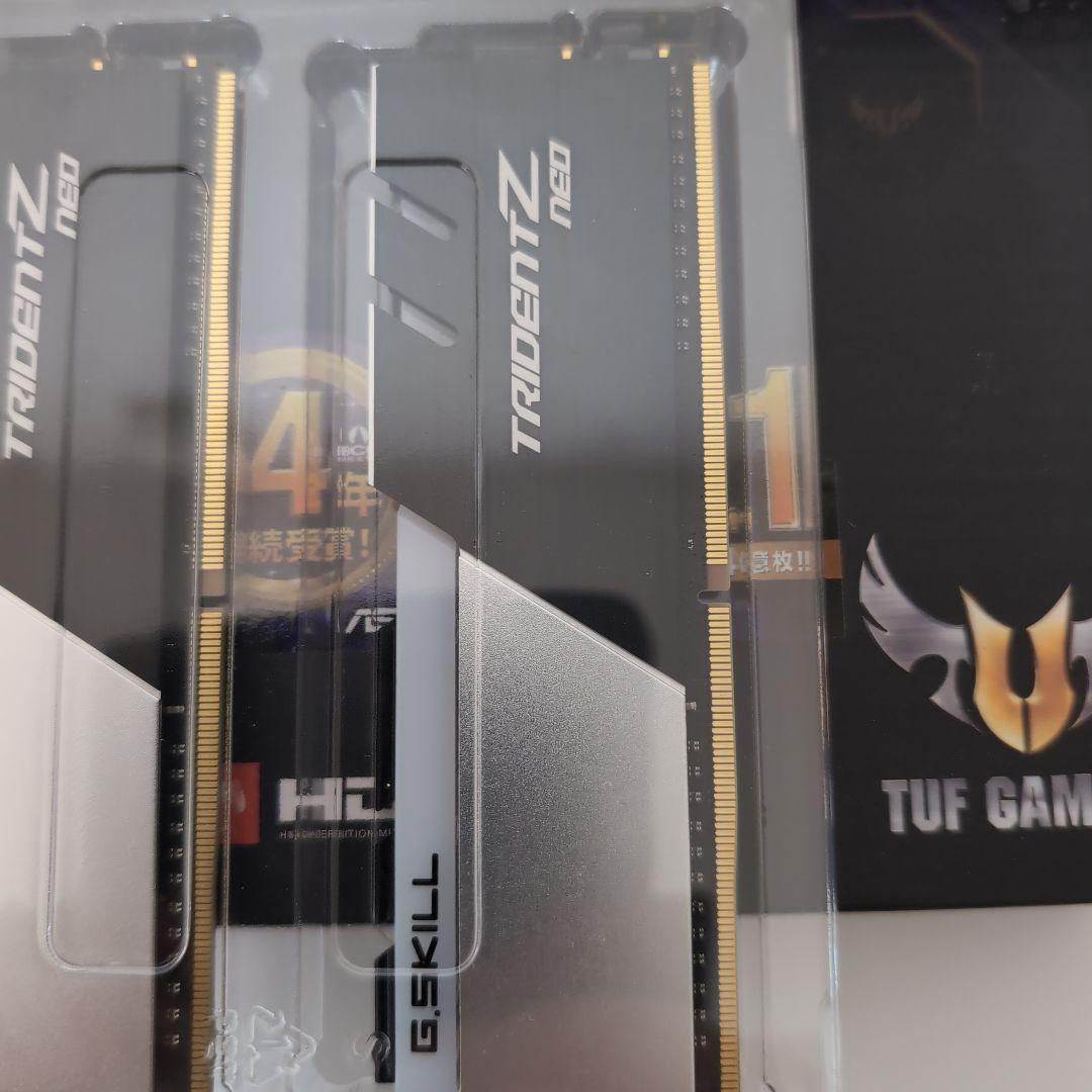 CPU Ryzen7 5800X3D + TUF X570 + 32GB 3600mhz