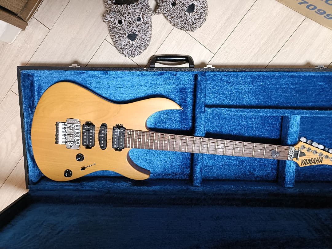 Yamaha エレキギター ナチュラル