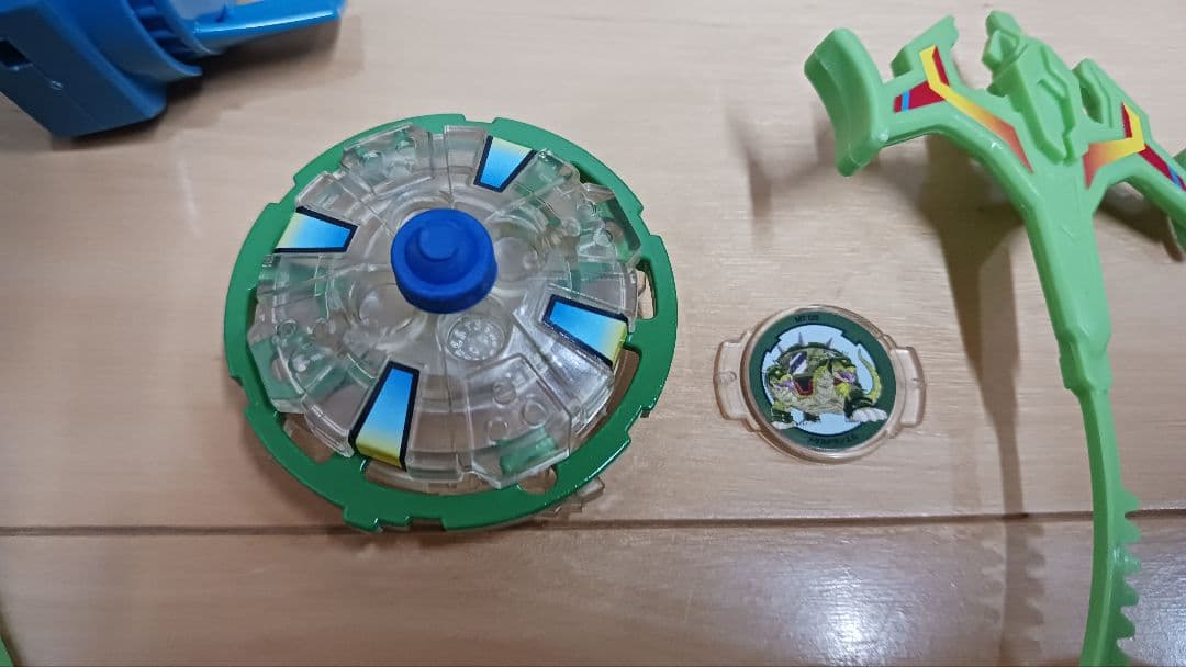 限定品レアベイブレードドラグーングリップアタッカータカオ専用