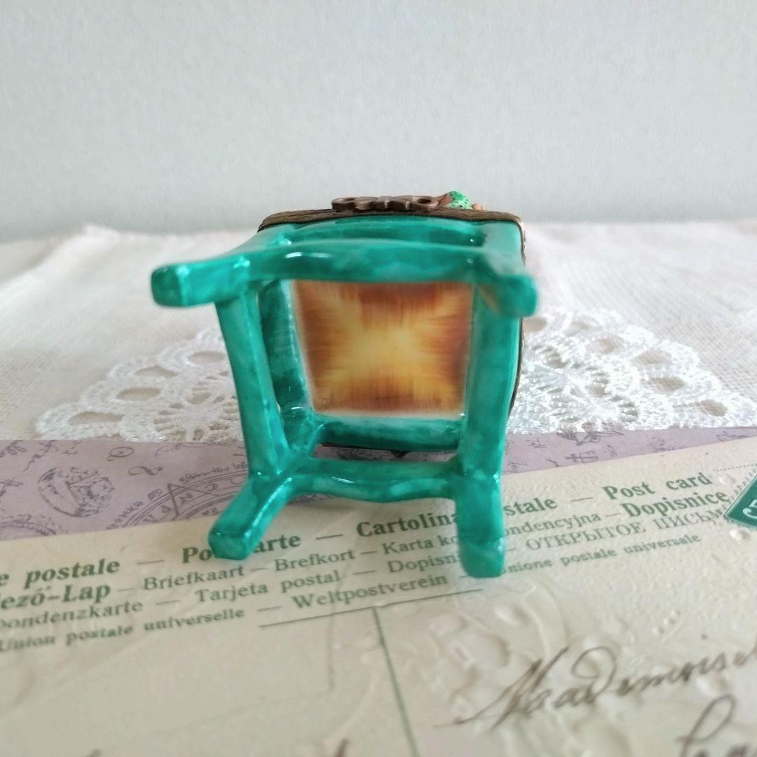 リモージュボックス　猫　ネコ　椅子　花束　ブーケ　手紙　フランス製　ヴィンテージ