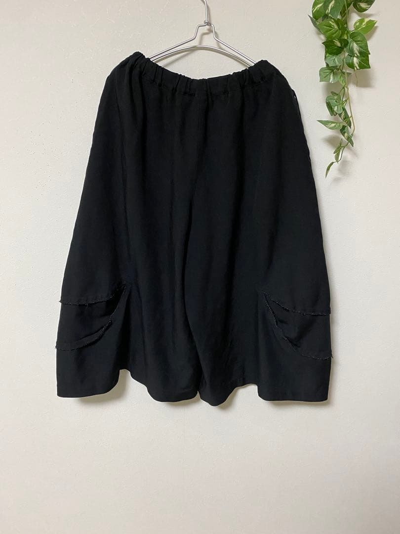 コムデギャルソンブラック 切りっぱなし切り替えパンツ