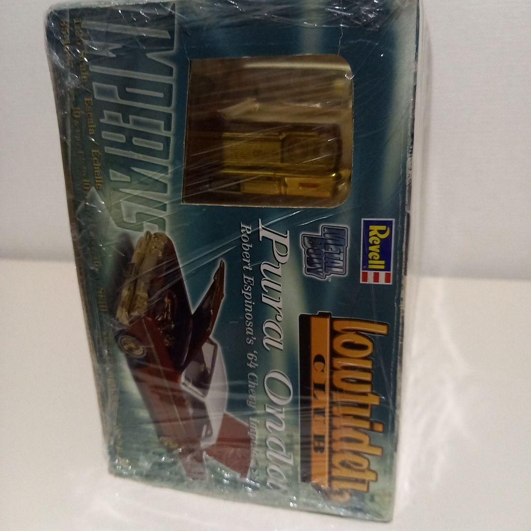 Revell lowrider #インパラ # jada シボレー