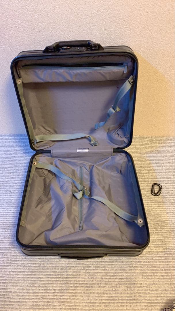 RIMOWA サルサ ビジネストローリー 4輪 ブラック