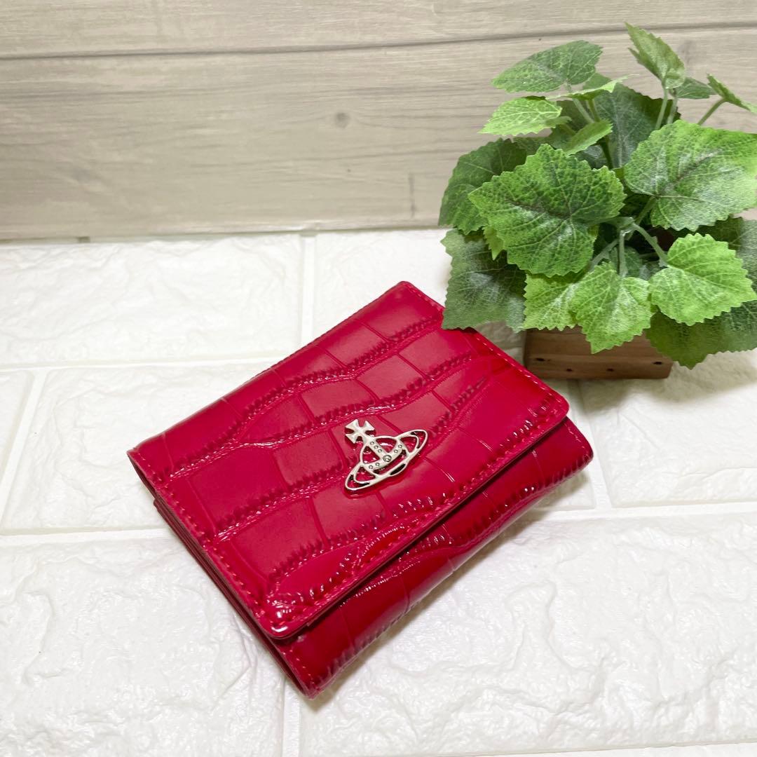 【新品・未使用】Vivienne Westwood 三つ折り財布 　レッド