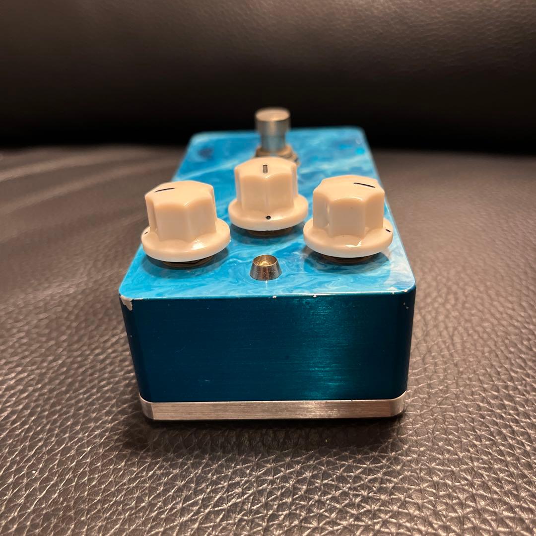 〈生産完了品〉leqtique maestoso