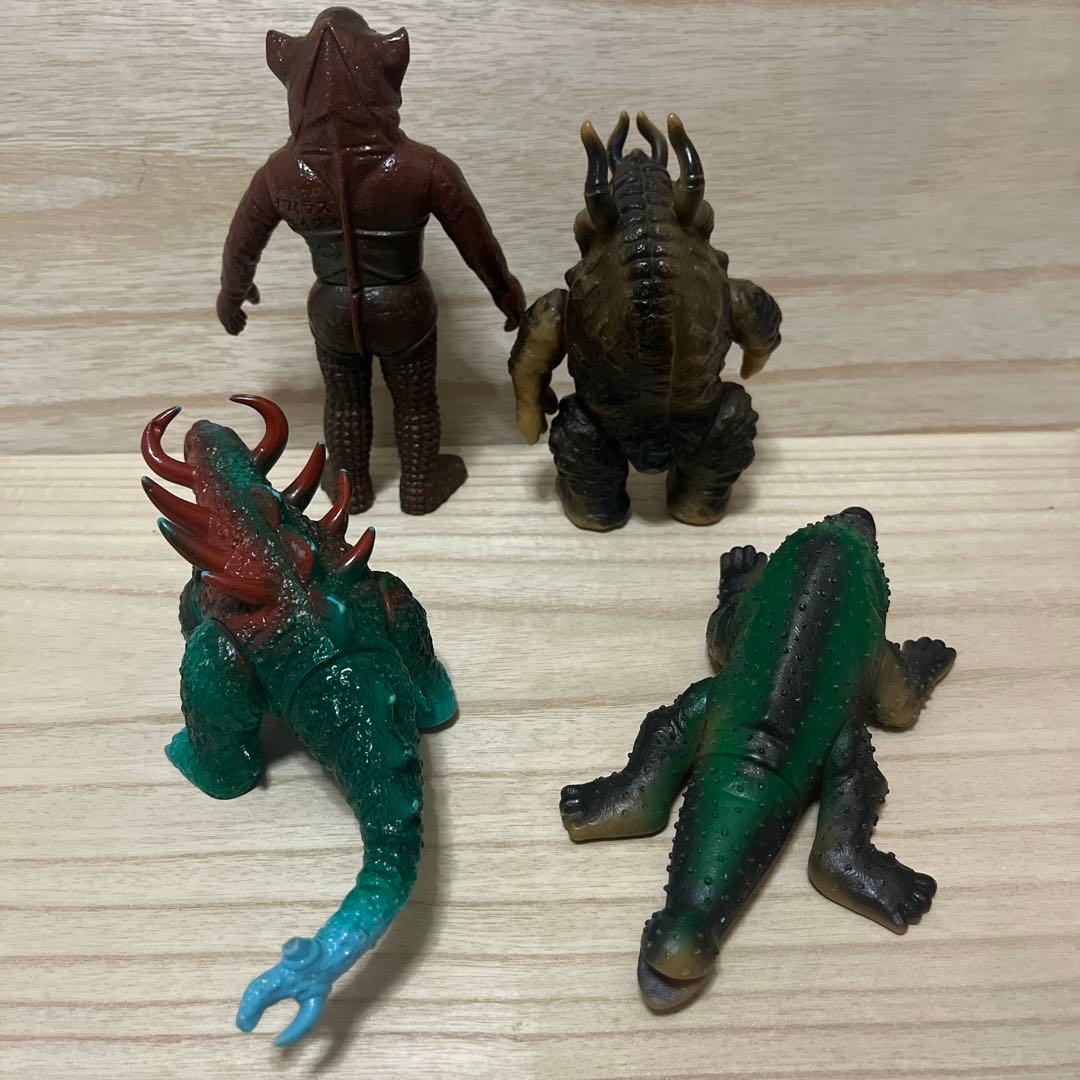 ポピー怪獣足製11体ソフビ