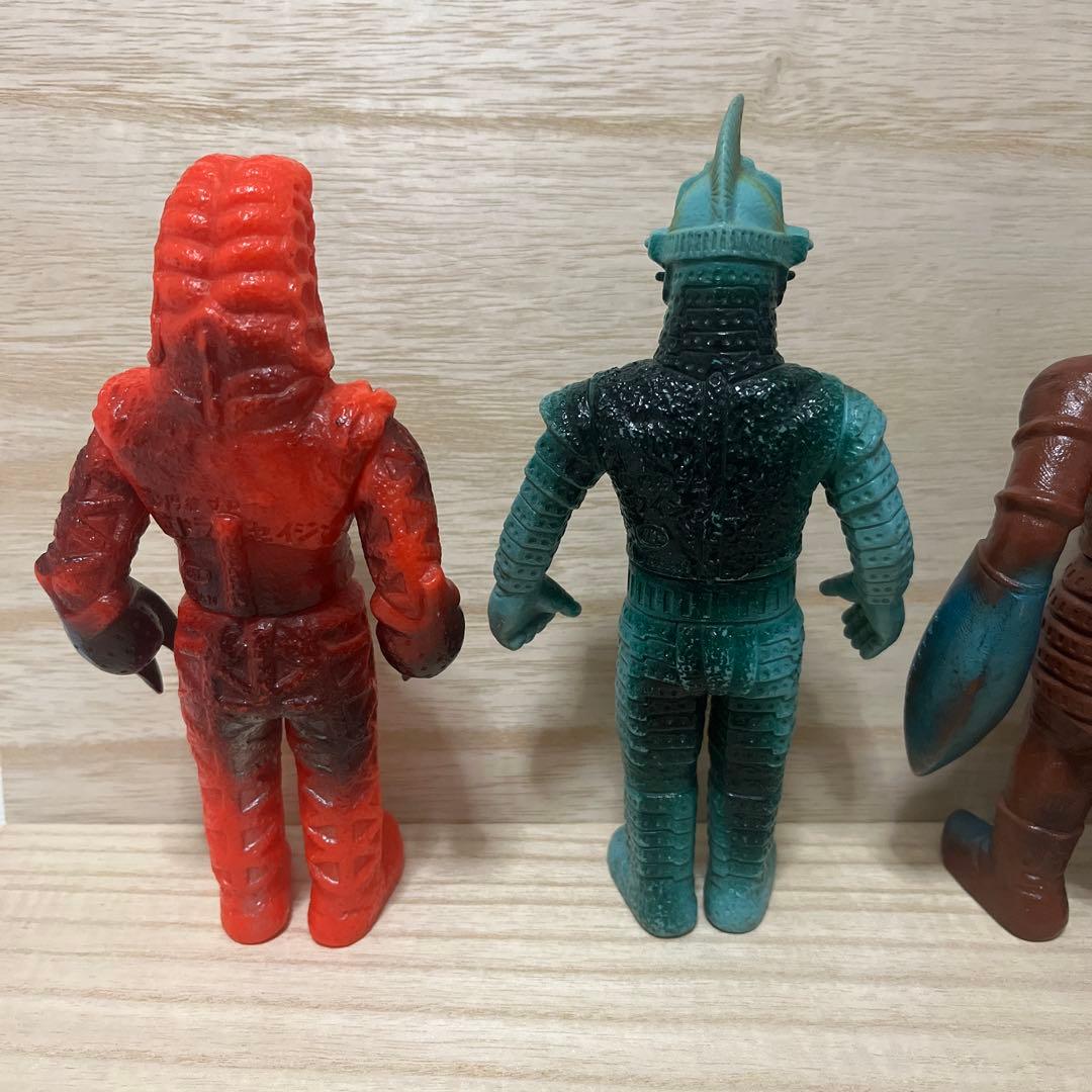 ポピー怪獣足製11体ソフビ