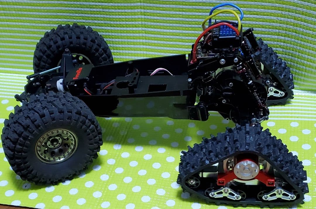 ホーネット改造、オリジナル!!クローラ仕様。