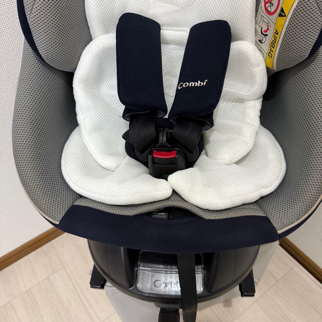【美品】Combi クルムーヴスマートISOFIX JN-570 新生児OK