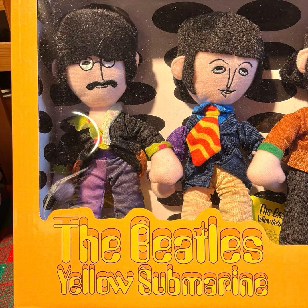 新品オフィシャルTheBeatles Yellow Submarineぬいぐるみ