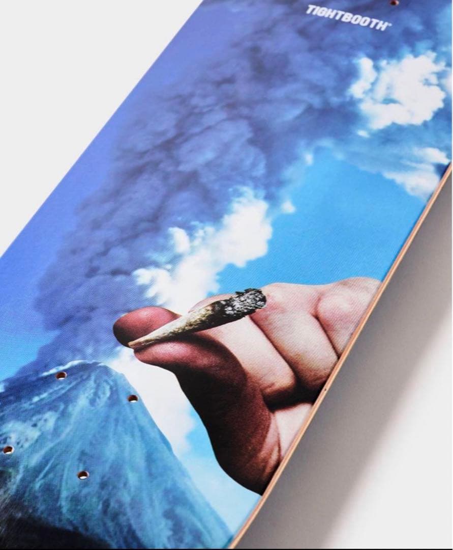 TIGHTBOOTH SMOKING スケボー デッキ タイトブース　高岡周策