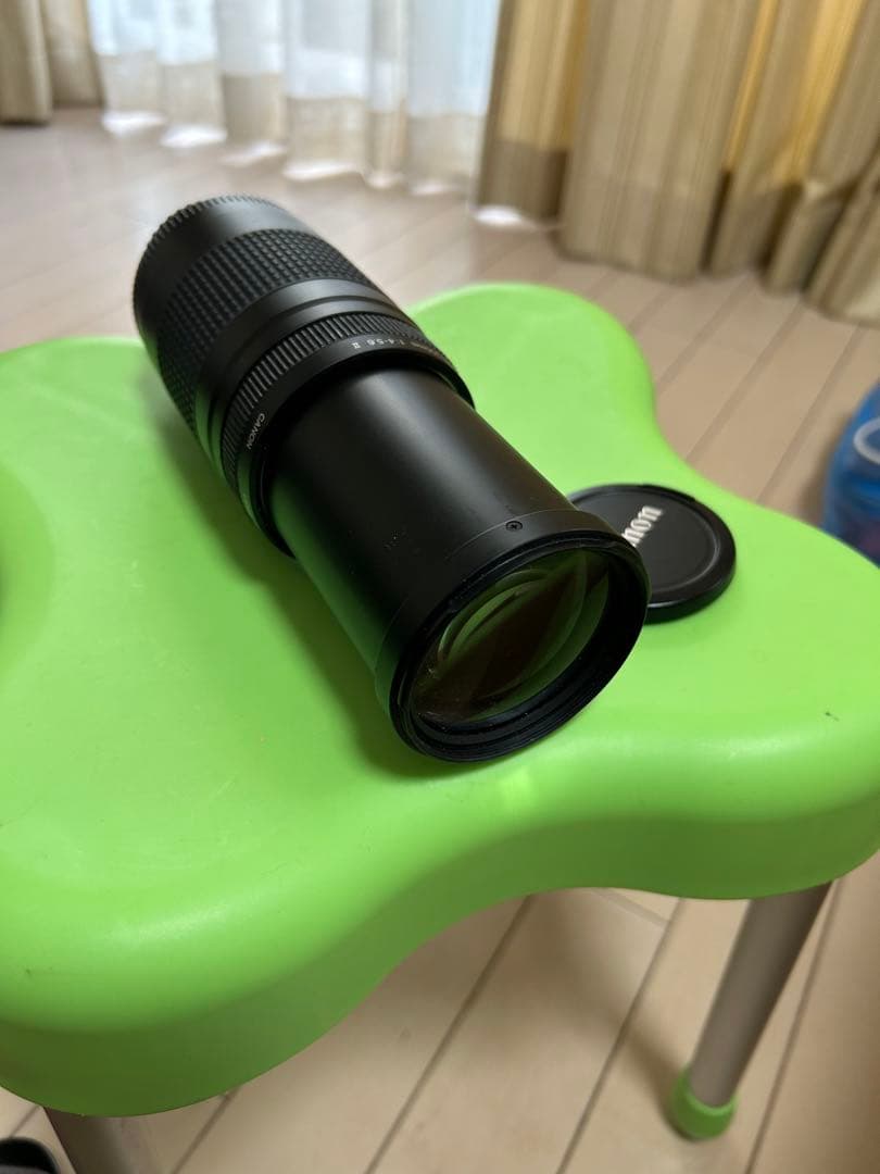 キャノン/望遠レンズ/Canon EF75-300㎜1:4-5.6Ⅱ