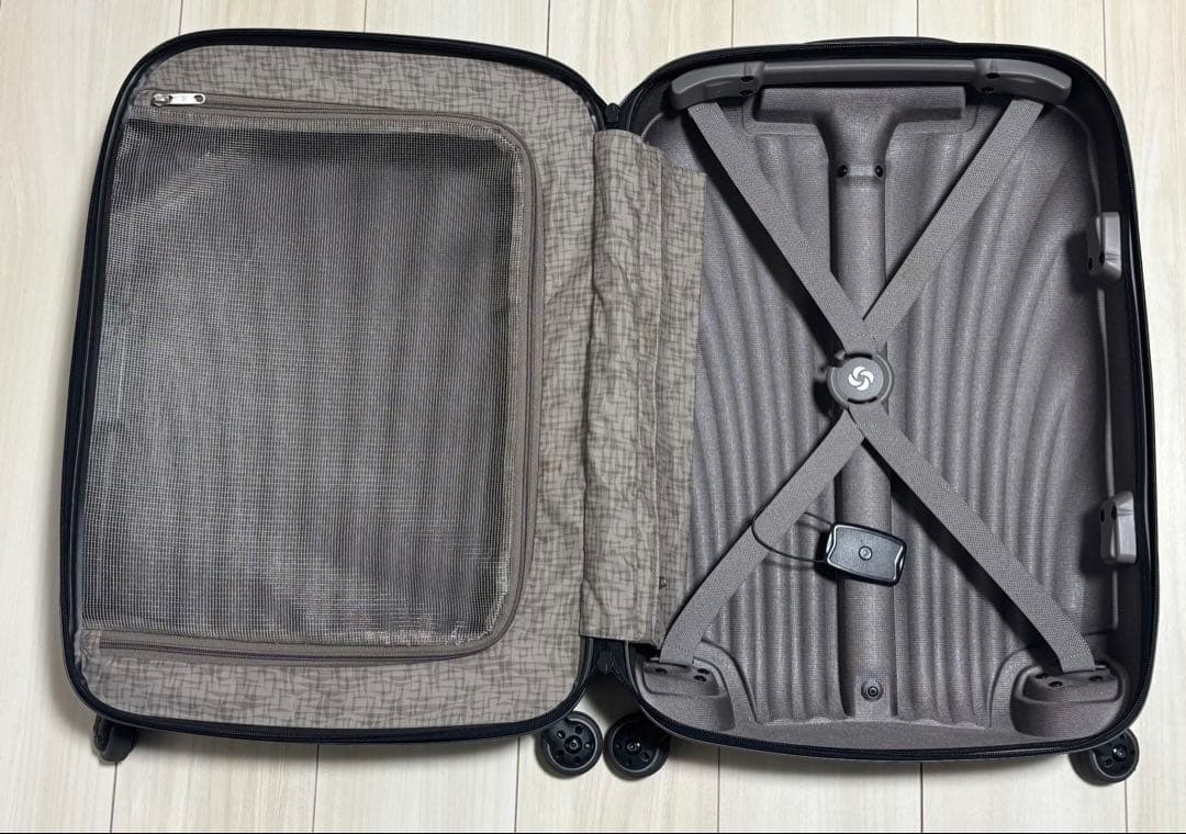 サムソナイト スーツケースコスモライト スピナー 36L