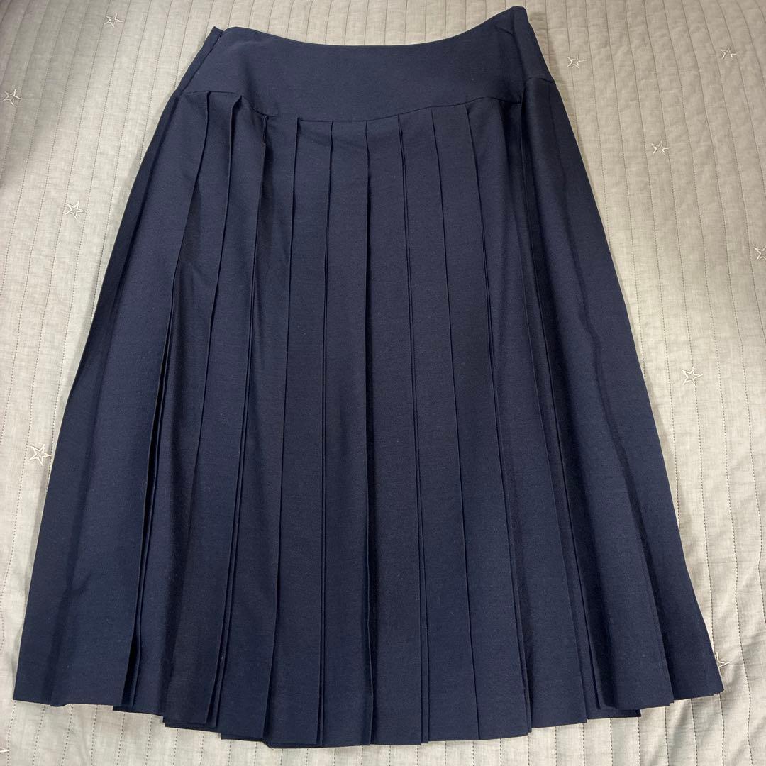 minä perhonen calm ネイビー プリーツスカート