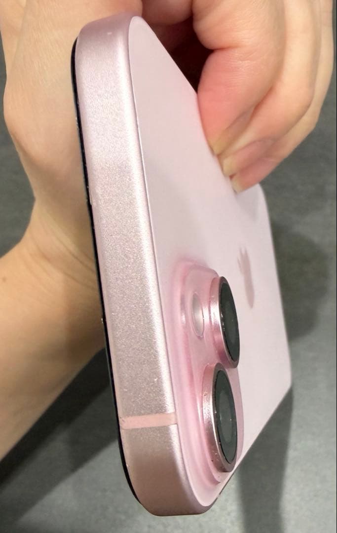 iPhone15 SIMフリー 256GB