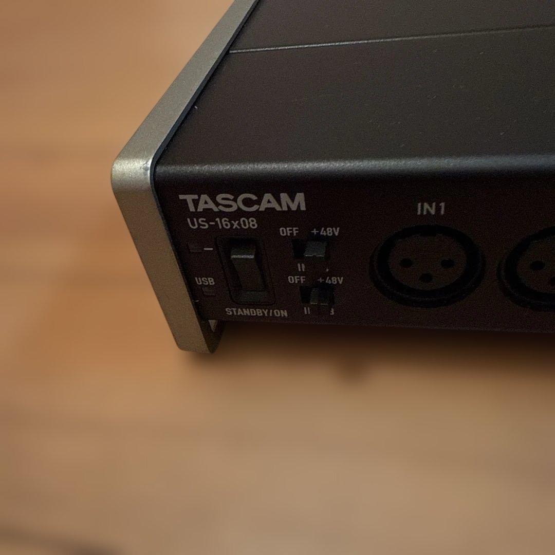 TASCAM US-16x08 USBオーディオインターフェース　8チャンネル