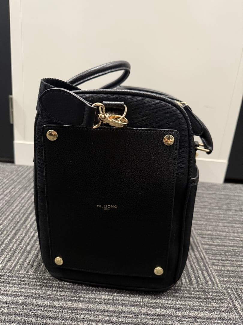 ミリオン MILLIONG ペットキャリーバッグ 黒