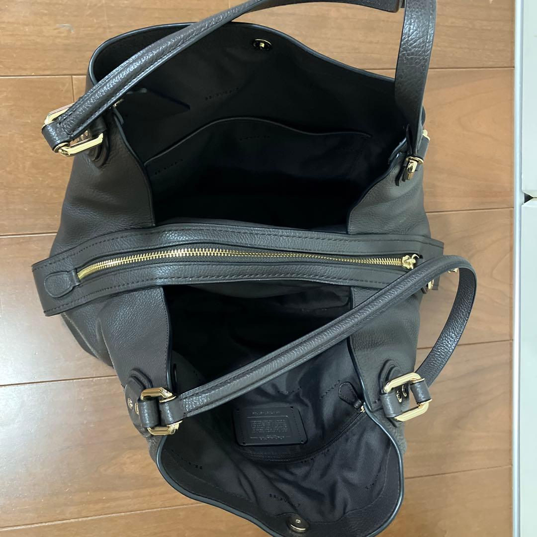 COACH エディ31 ペブルドレザー ショルダーバッグ