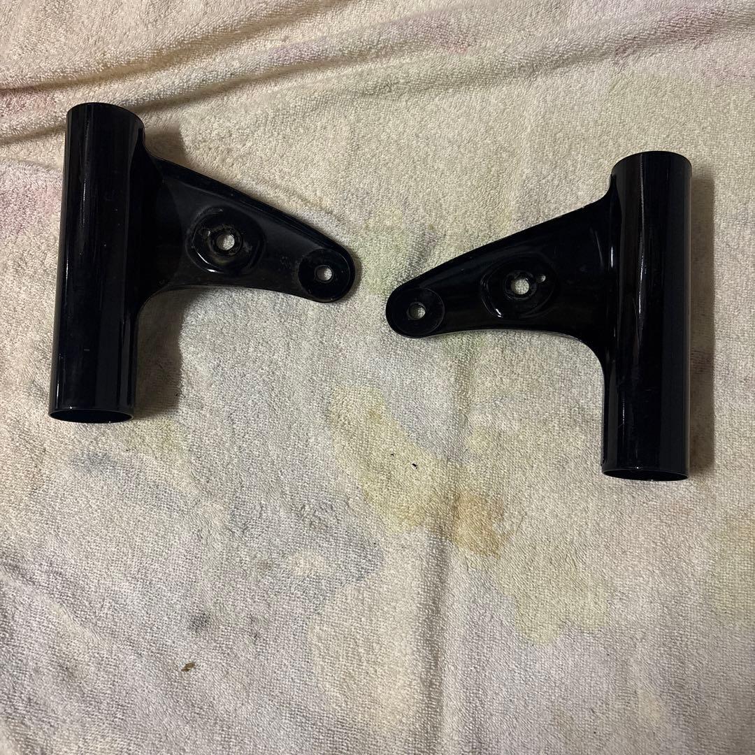 w650純正ヘッドライトステー