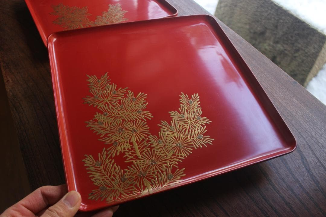 デッドストック！時代朱漆に優美な松蒔絵の映える小ぶり膳（検輪島塗お膳お盆懐石盆