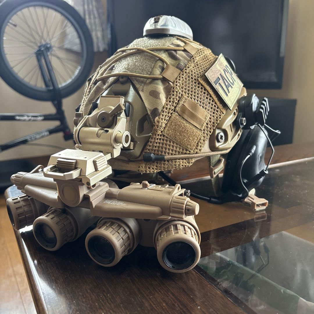 マルチカムプレートキャリア、マルチカムヘルメットセットアップ