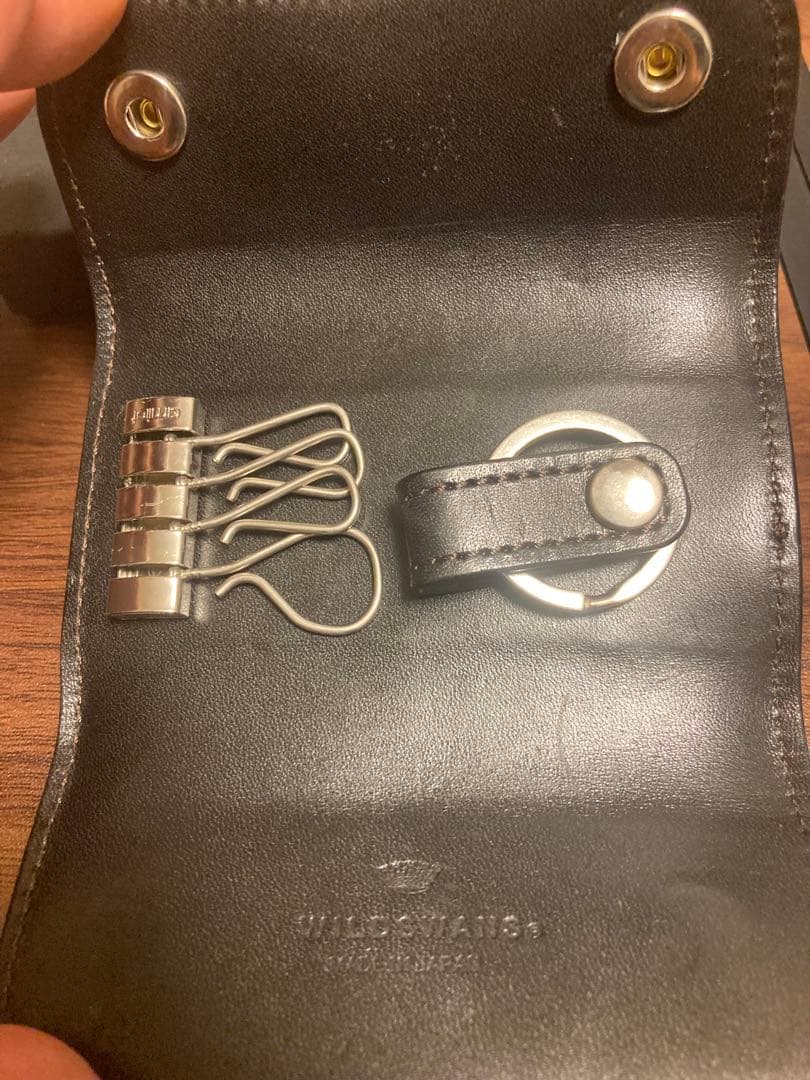 ワイルドスワンズ クリッパー2 キーケース　王冠ロゴ