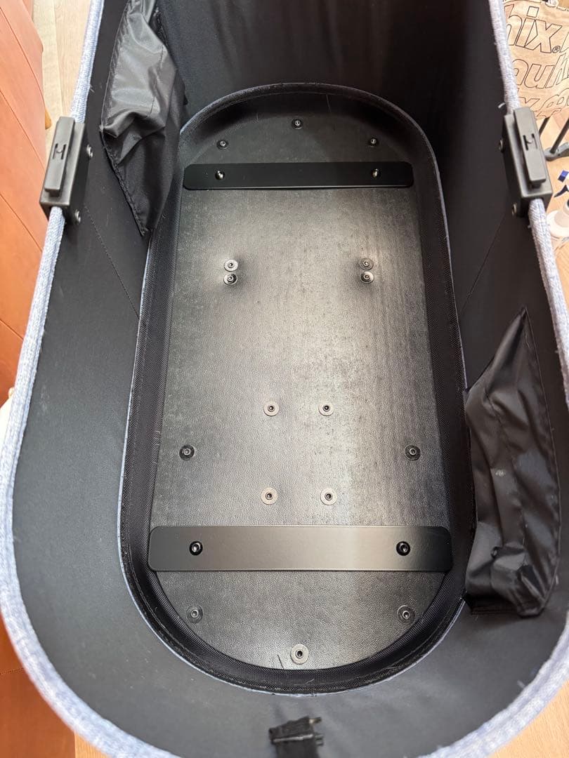 AIRBUGGY エアバギー DOME3 ラージサイズ　車載用ベルト付き