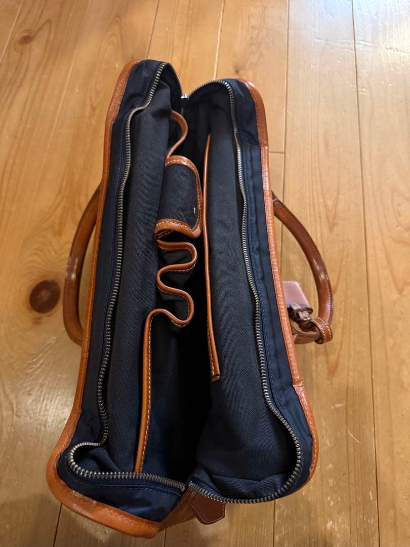 フェリージ ビジネスバッグ 8637/2 ネイビー レザー