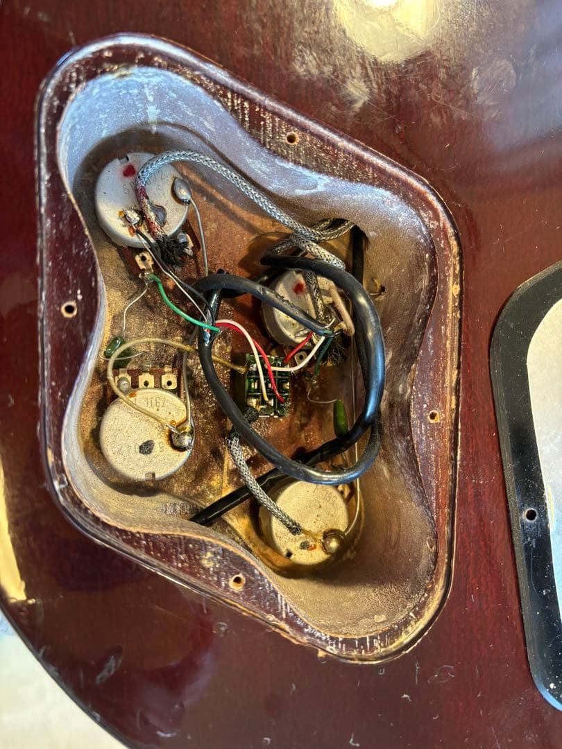 Greco EG500 Les Paulモデル (1979年製)