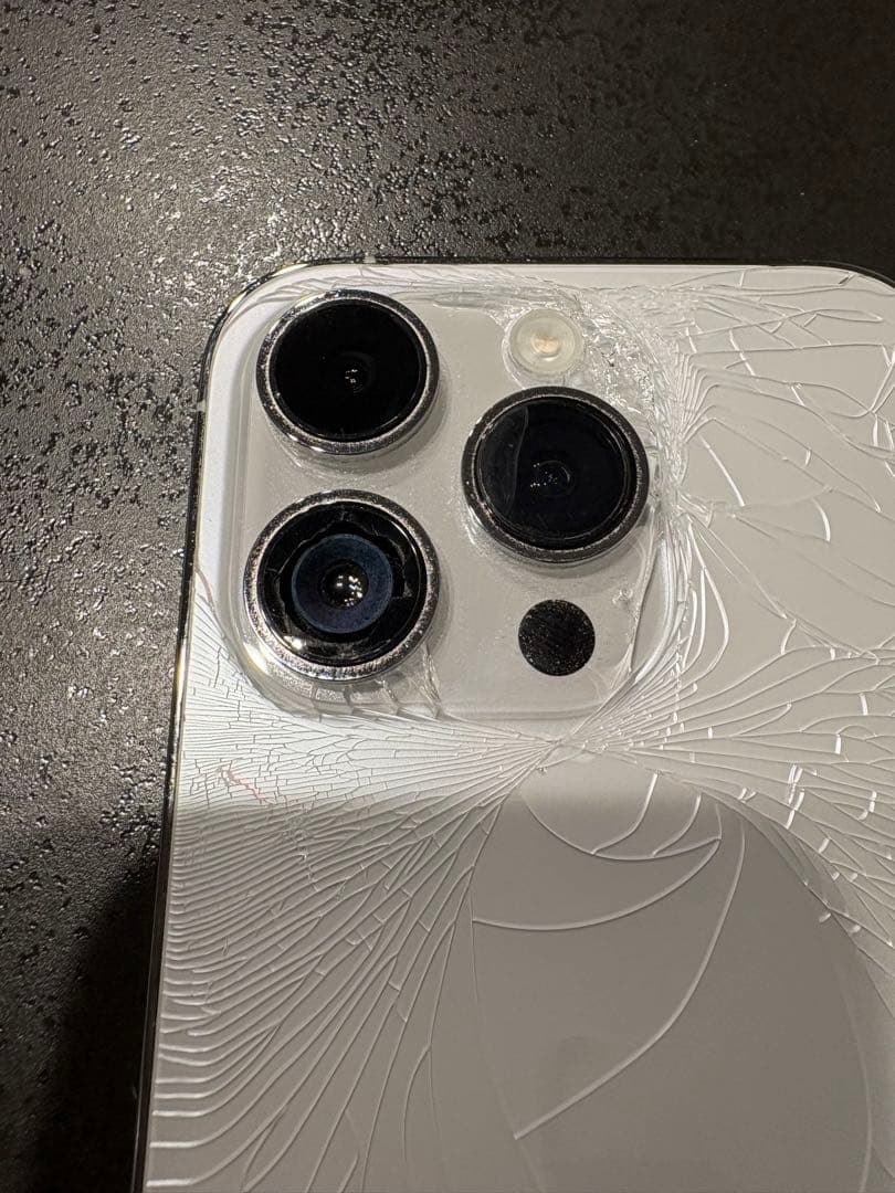 Apple iPhone 14 Pro シルバー 本体 128GB