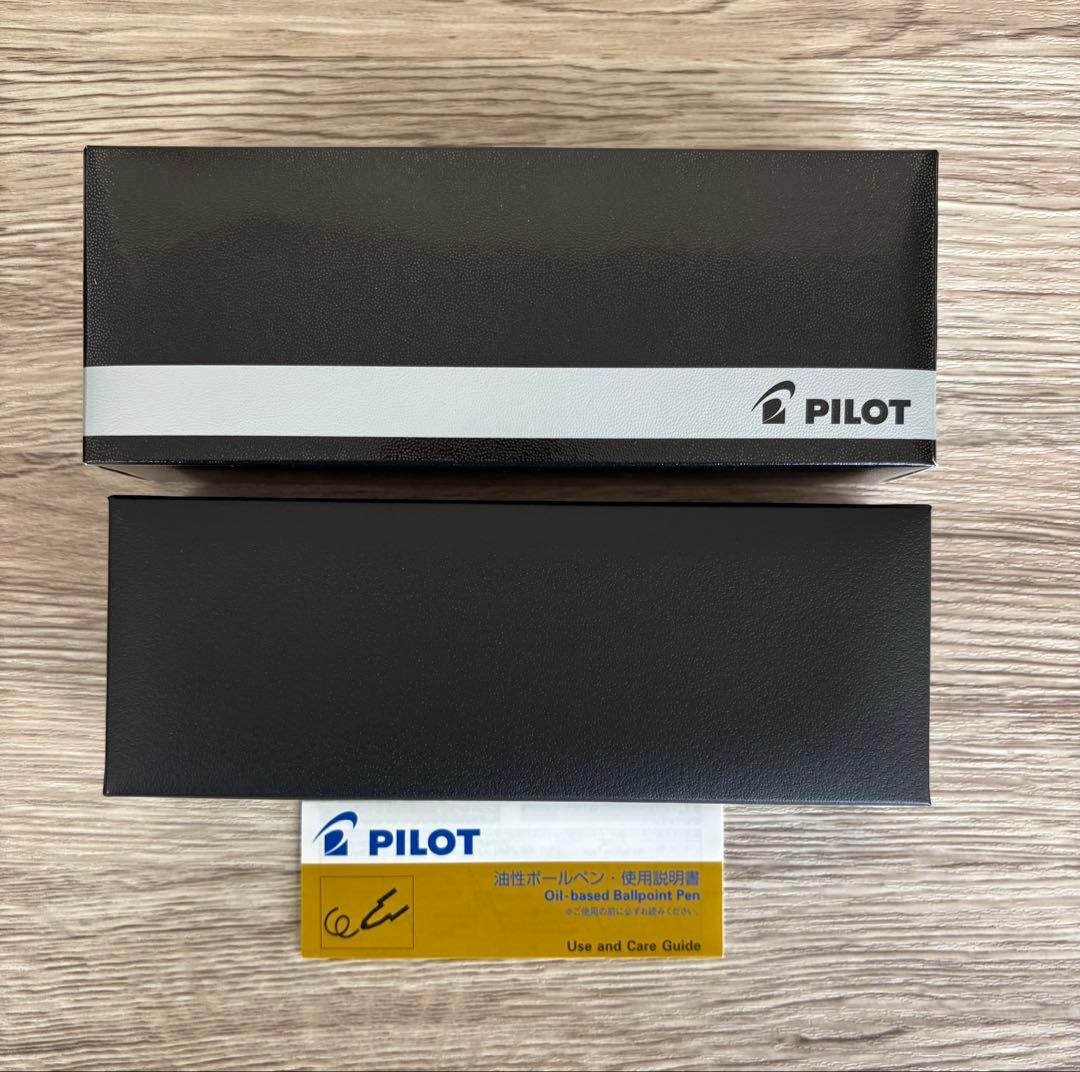 《未使用 》パイロット レディホワイト 桜 油性ボールペン