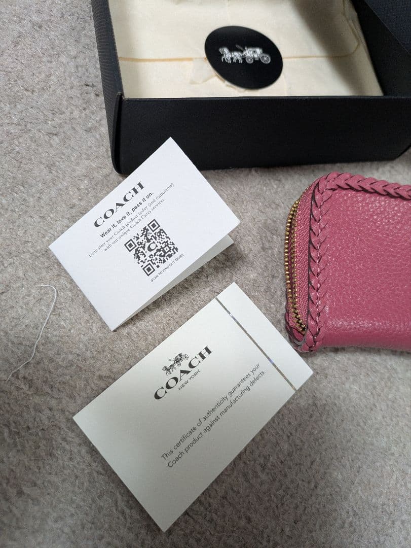 coach コーチ　新品、正規品　ミニ財布　ケース　カードケース