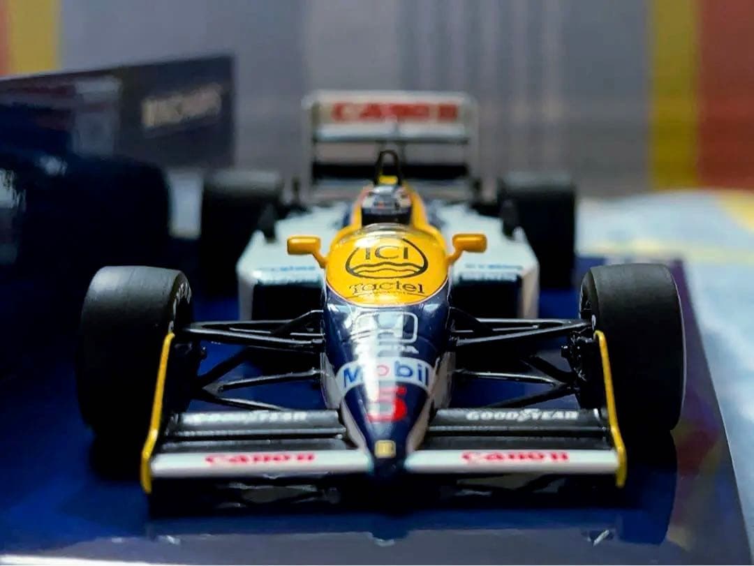 ミニチャンプス 1/43 ウィリアムズ・ホンダ FW11B マンセル 1987年