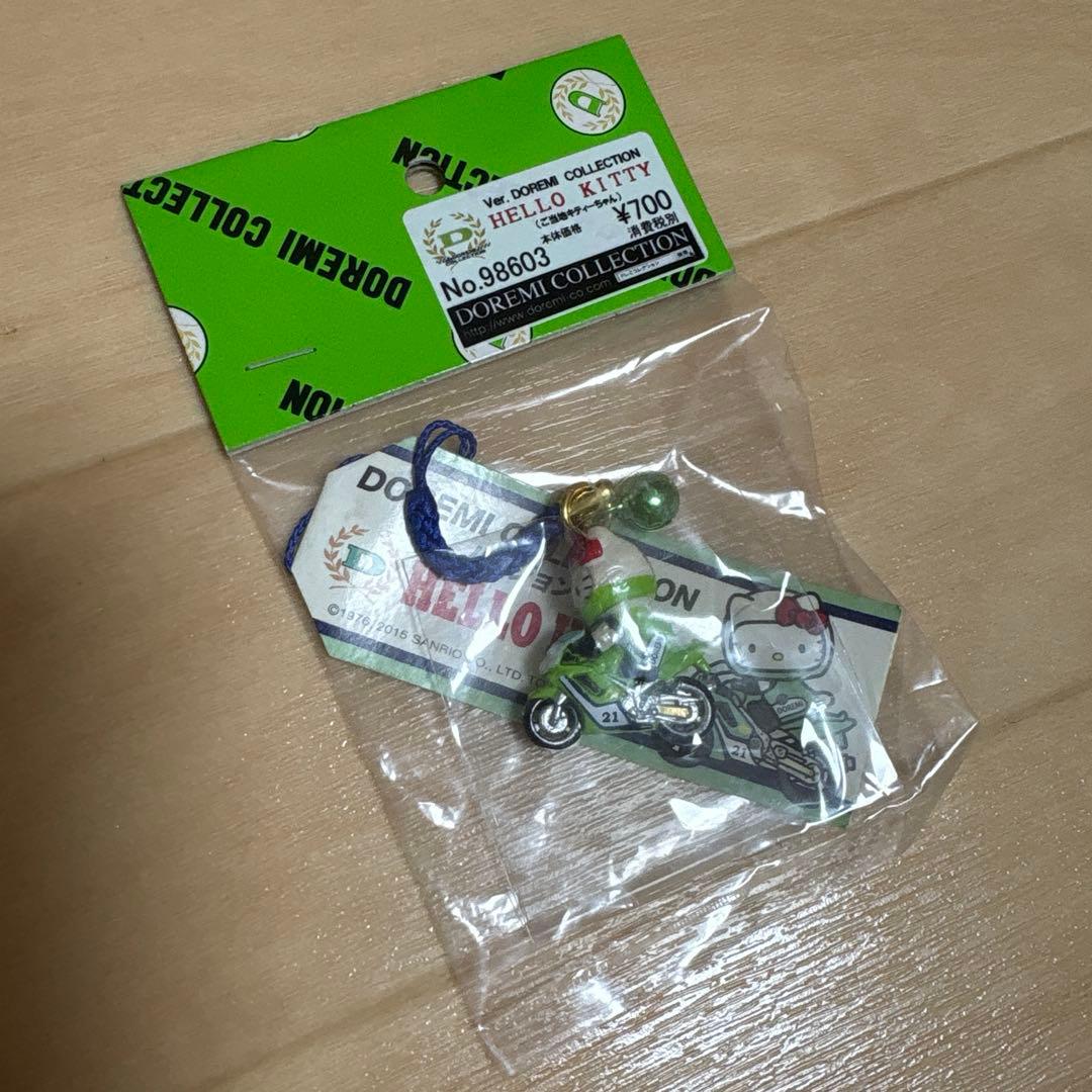 チ*王様 【新品、未開封】ハローキティー　根付けストラップ　ドレミコレクション