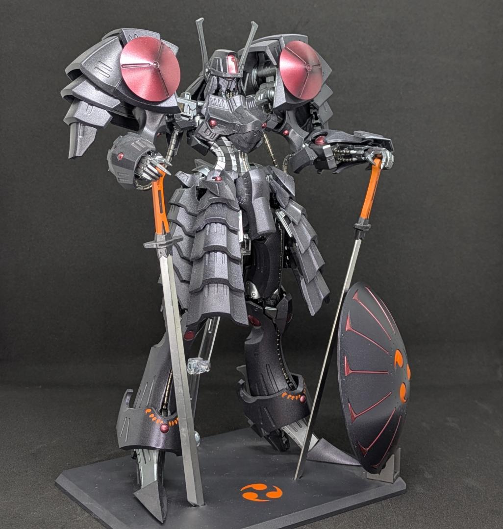 ボークス IMS 1/100 バッシュ・ザ・ブラックナイト 塗装済み完成品