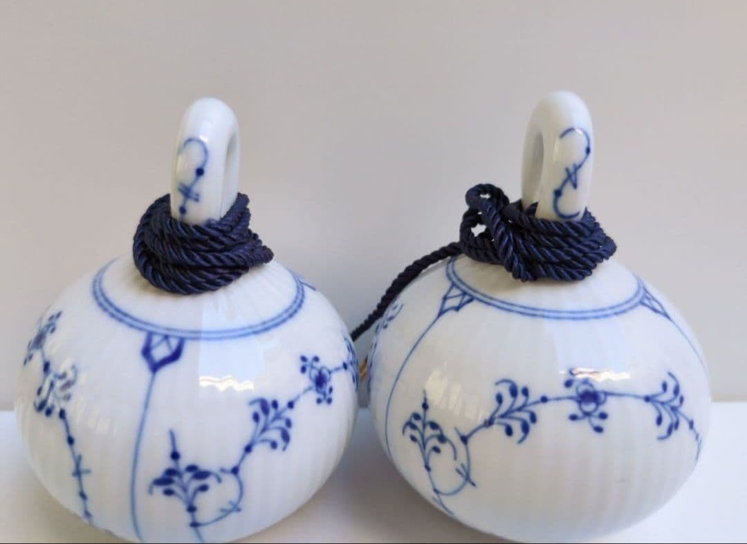 ロイヤルコペンハーゲン　ブルーフルーテッド プレイン クリスマスオーナメント２個