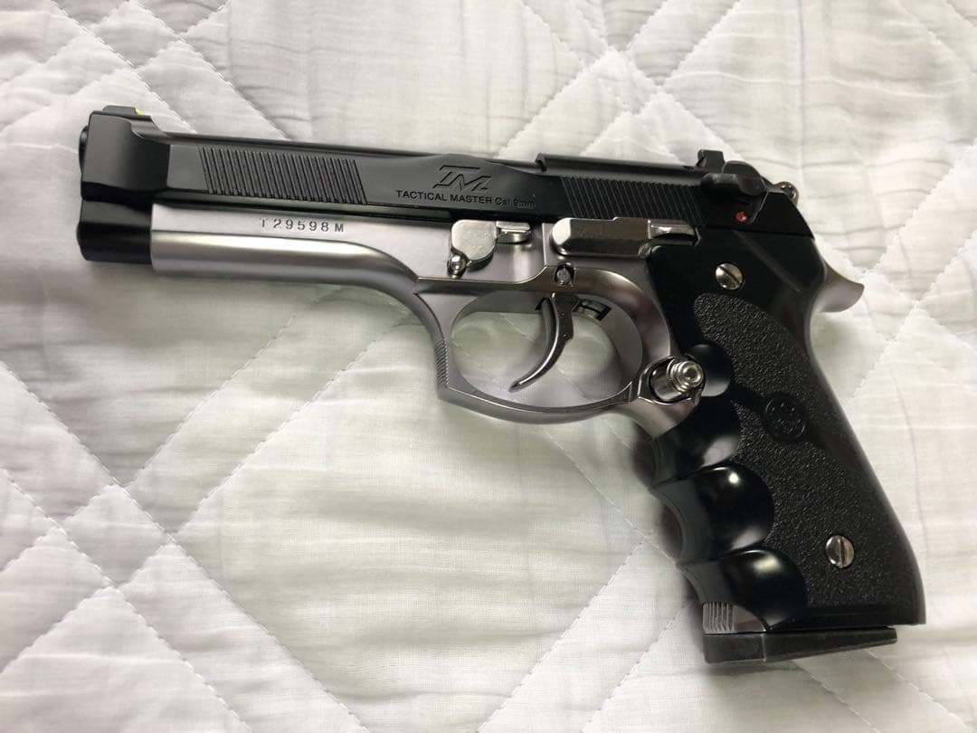 18禁　美品　TOKYOマイルTactical Master シルバー ブラック