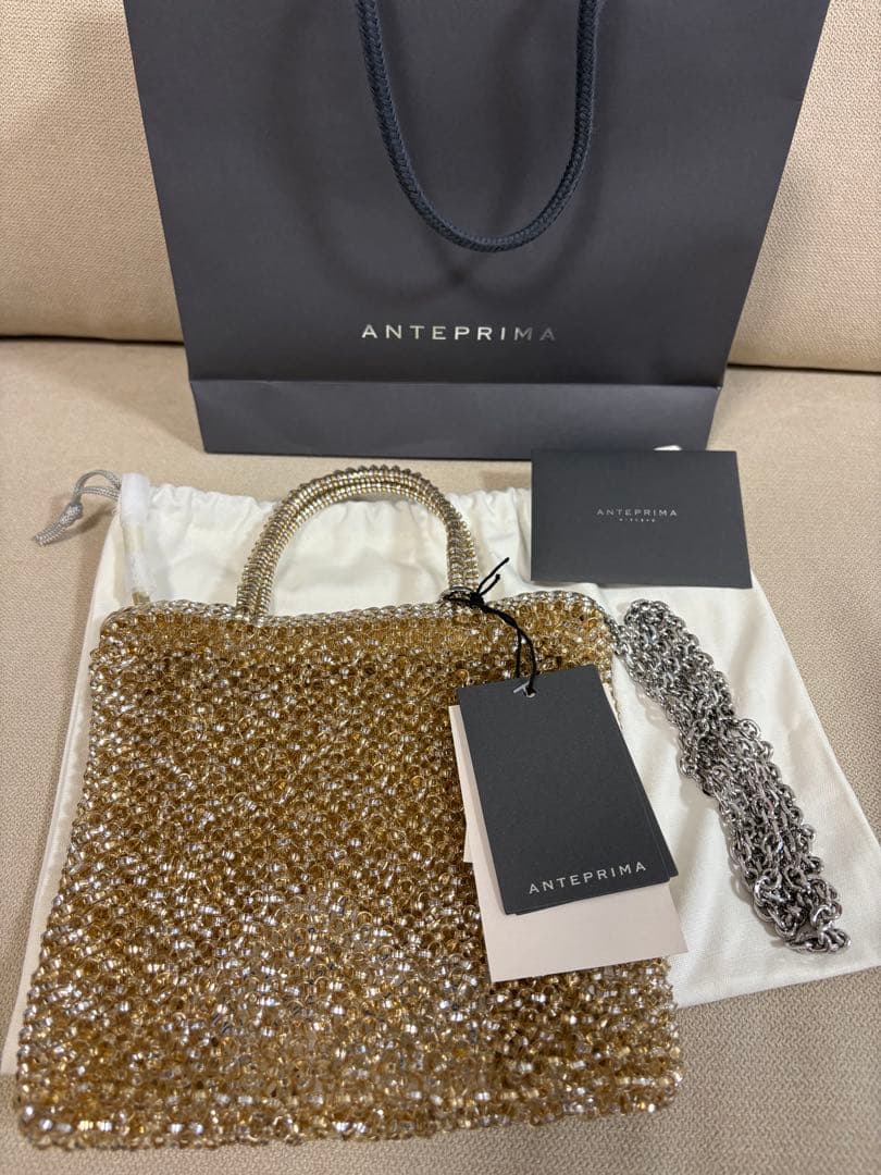 新品✨完売品　アンテプリマ　ANTEPRIMA スタンダードZ シルバーゴールド