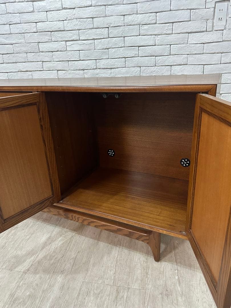 【irii】定価20万円　チェスト　サイドボード　アンティーク　棚