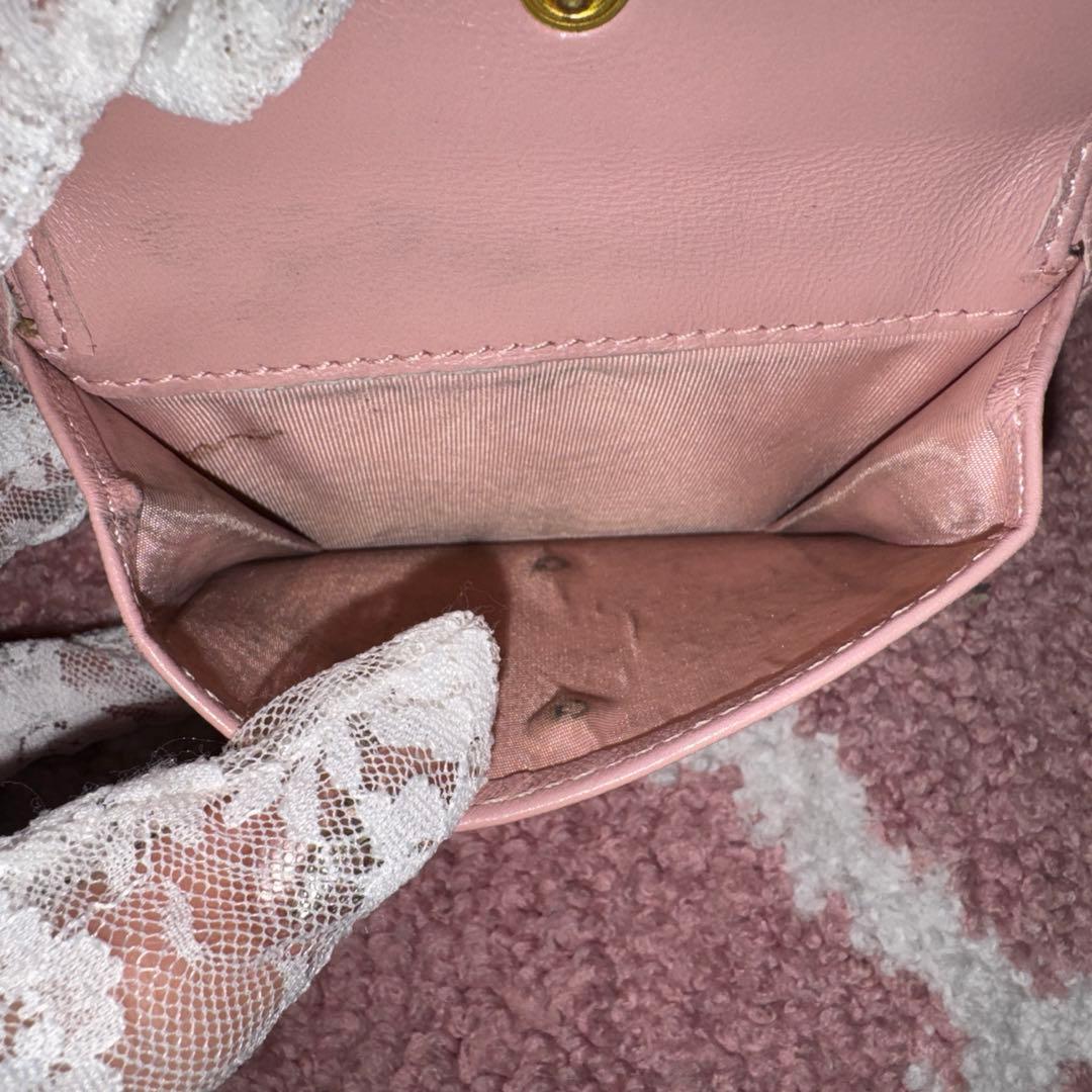 miumiu マテラッセ 二つ折り財布 ピンク