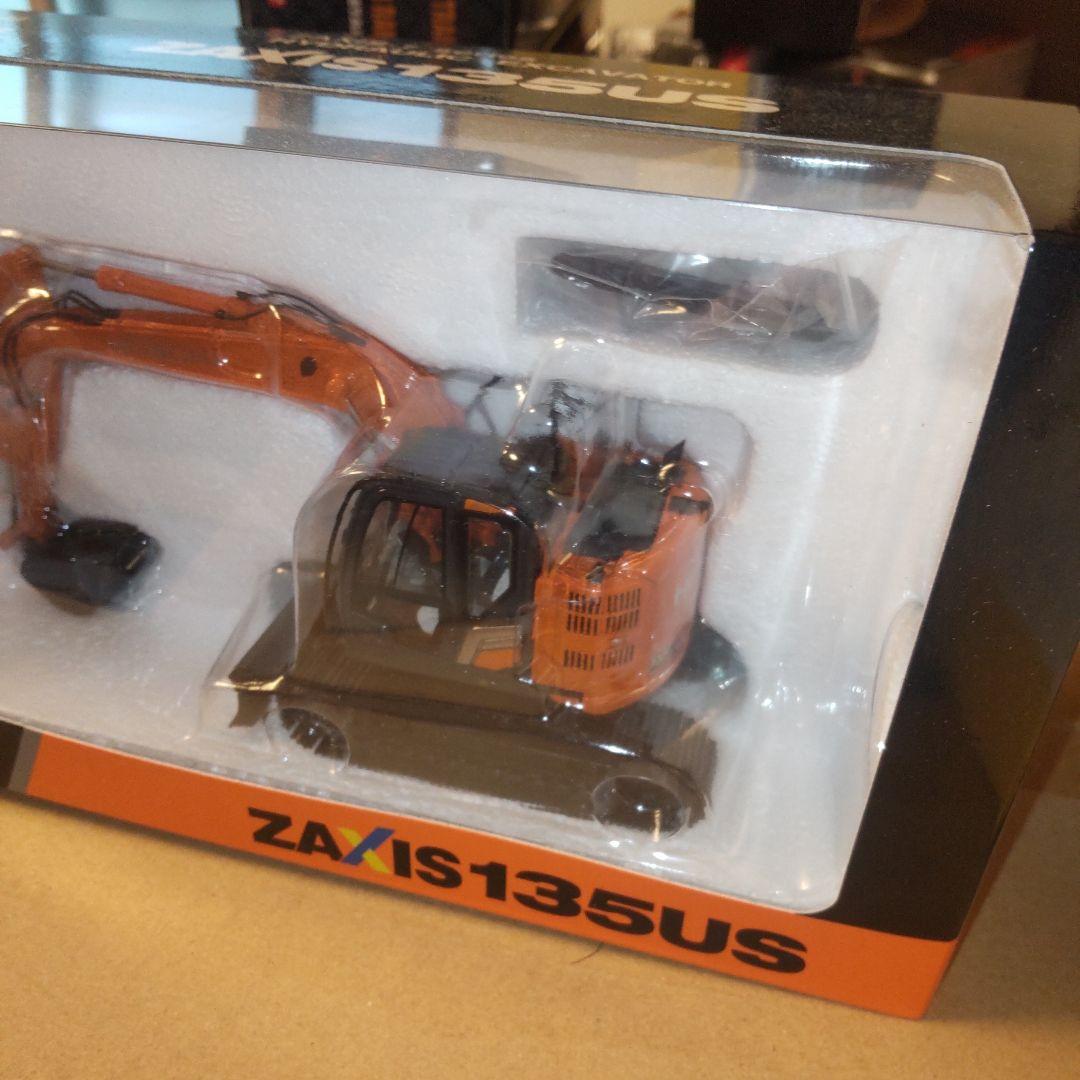 日立建機　HITACHI ZAXIS135US 　1/50