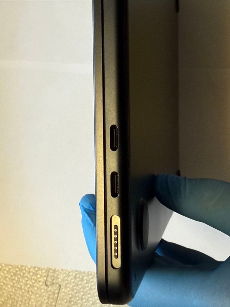 MacBook air M2 ミッドナイト