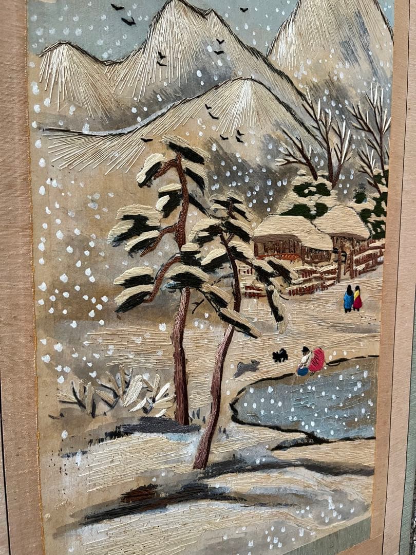 中国屏風 刺繍 雲林山房一修 四季山水 インテリア アンティーク