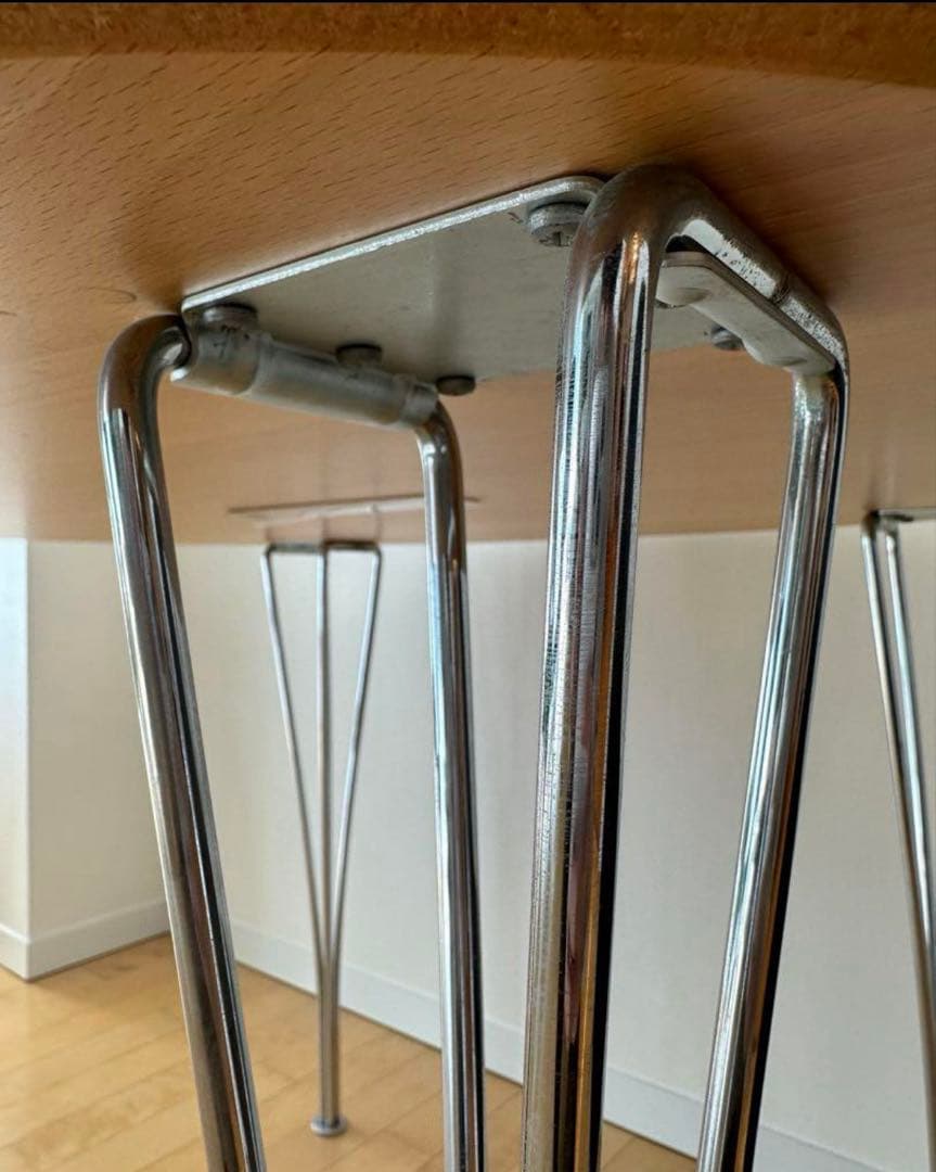 フリッツハンセン　Fritz Hansen Bテーブル