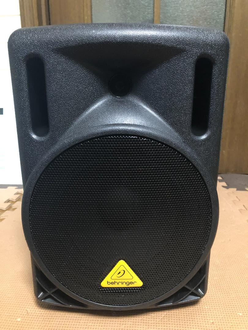 BEHRINGER B208D EUROLIVE パワード 200W 軽量 1