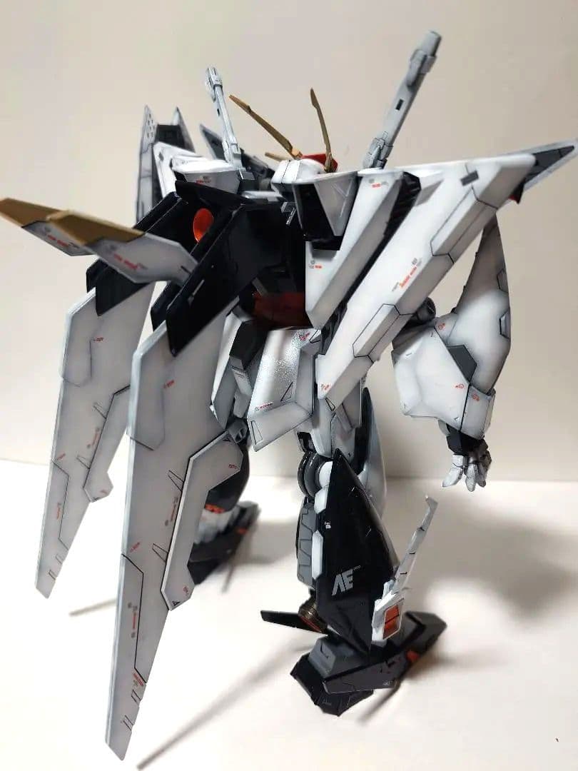 塗装済完成品　クスィーガンダムHGUC　おまけ台座