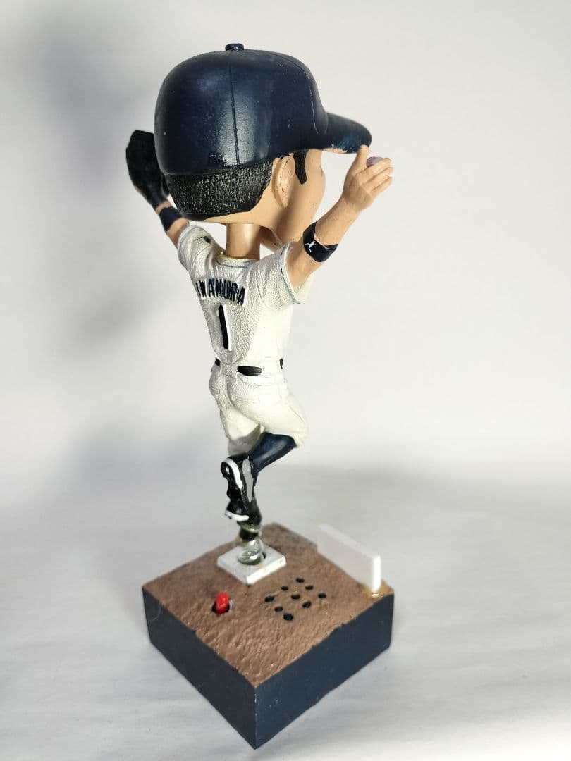 岩村明憲／”アリーグ優勝” ボブルヘッド人形 (2018／タンパベイ・レイズ)