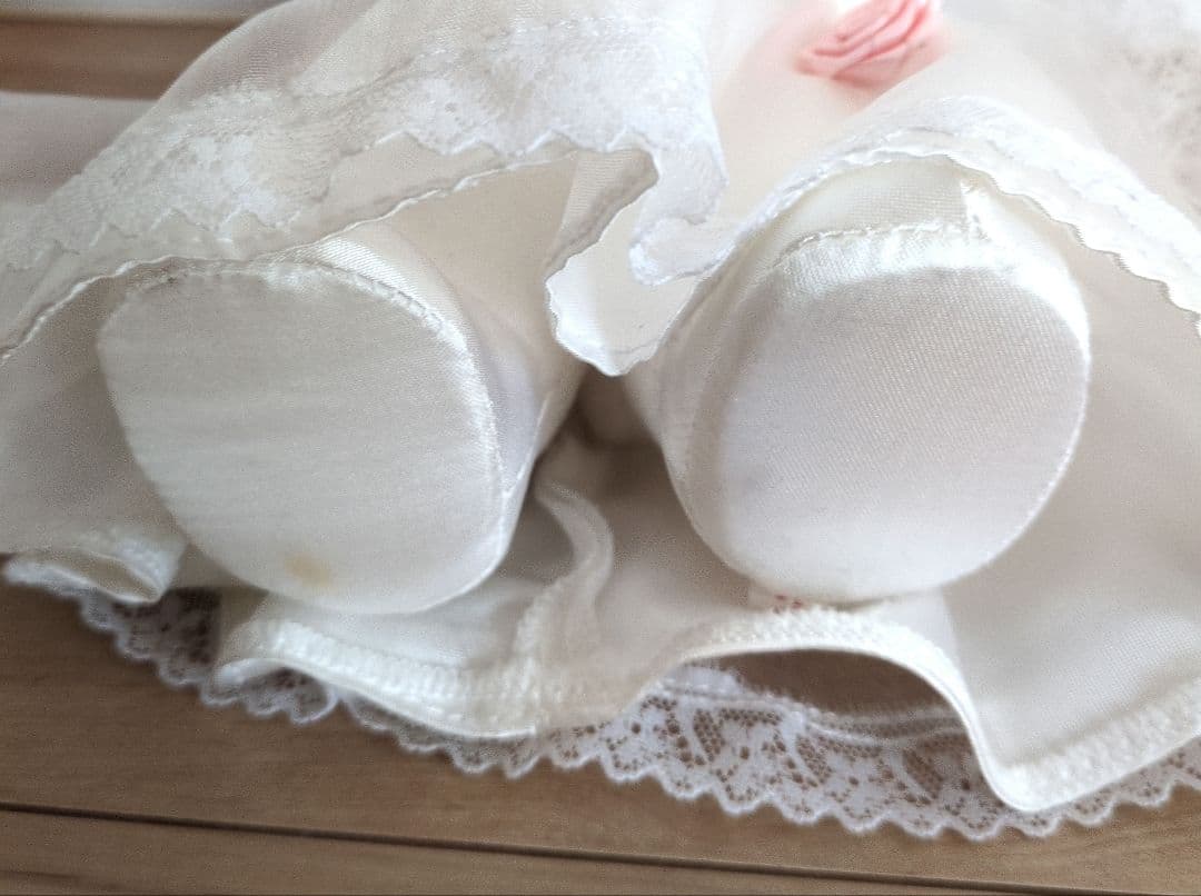 【2001年】キティ＆ダニエル　ウエディングドール　ご当地キティ